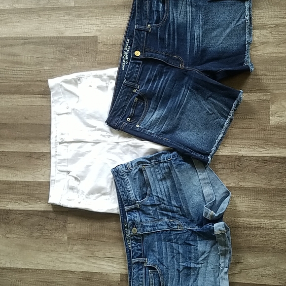 American Eagle Outfitters Pants - American Eagle Jean Shorts Bundle 16
